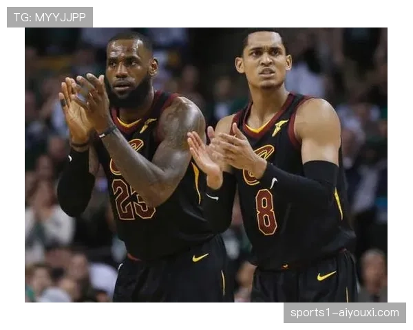 少帅波尔津尝试三后卫阵型 汉堡寻求战术变革