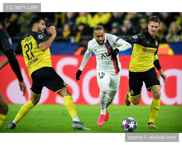 阿什拉夫补射建功定胜局 巴黎边后卫展现进攻属性